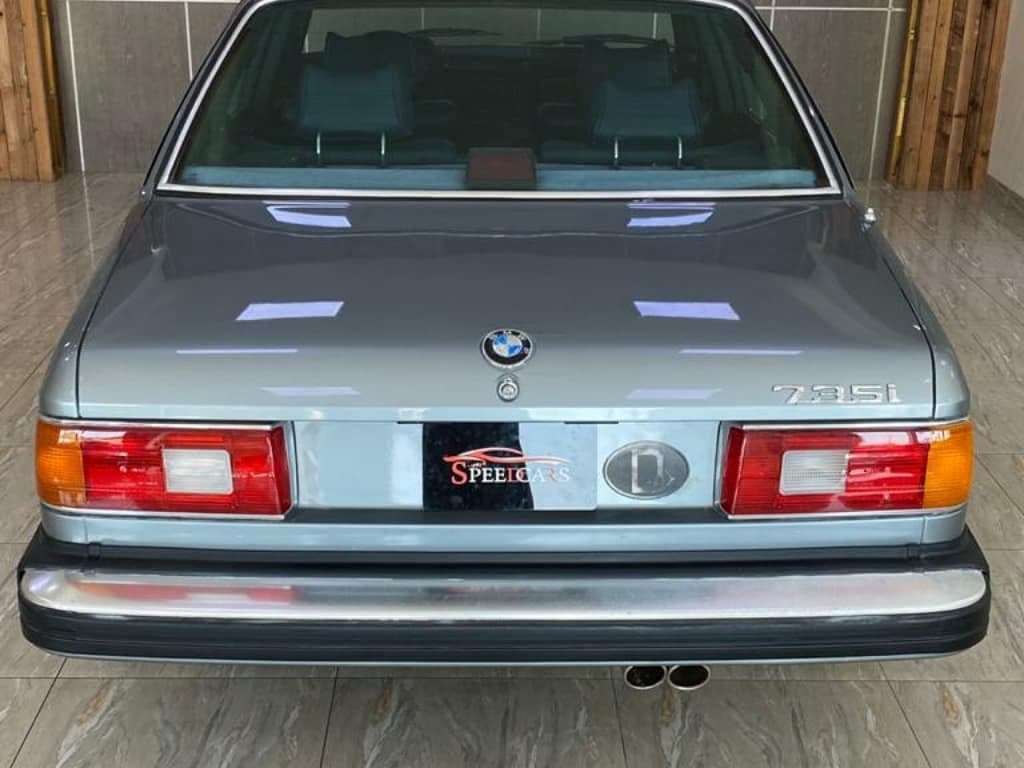 1986 BMW 735i — الصورة 3 من 10