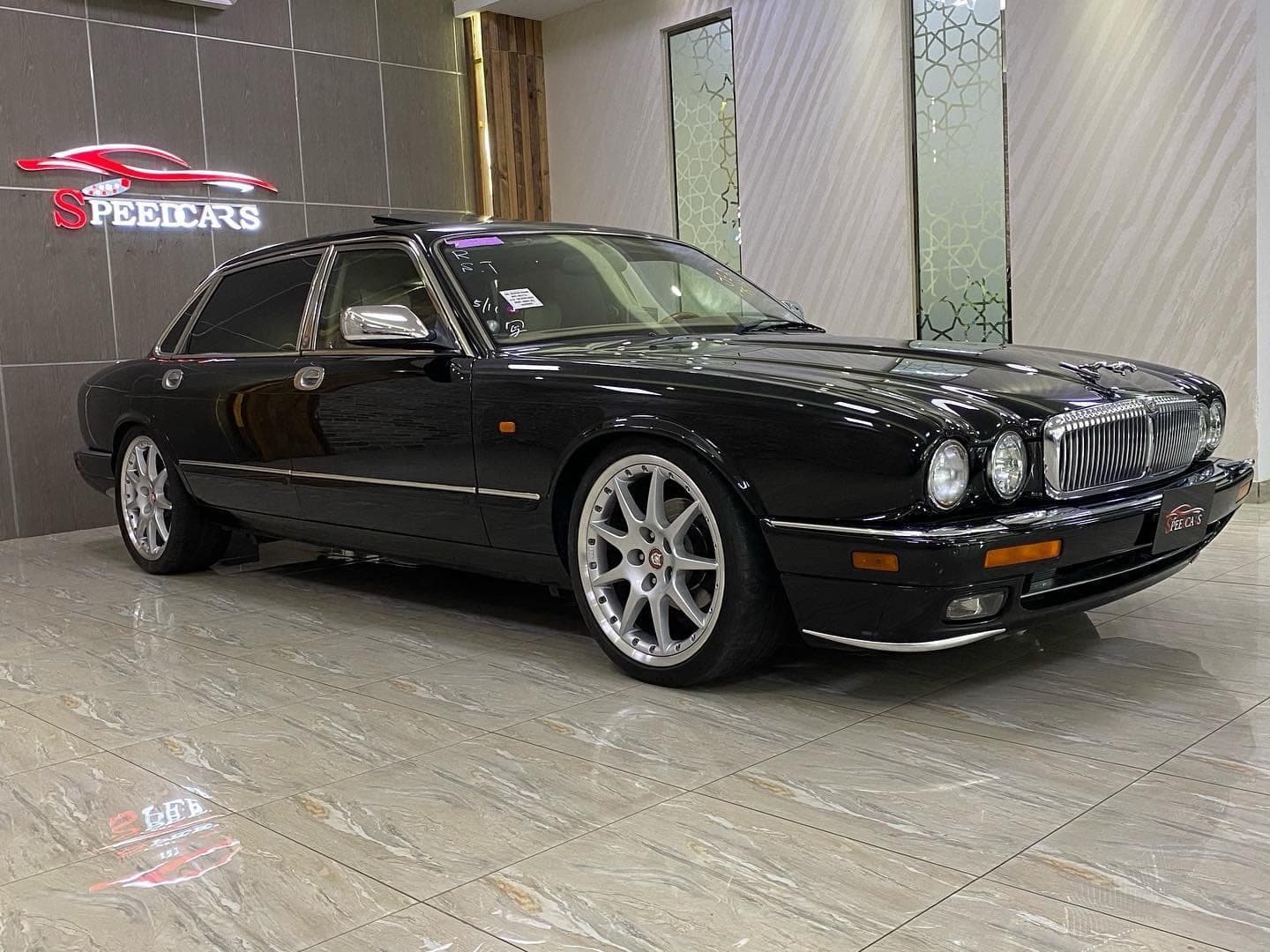 1997 Jaguar XJ — Photo 2 of 9