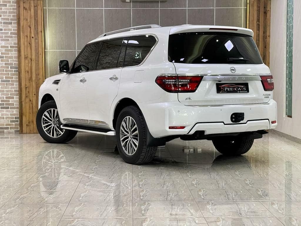 2020 Nissan Patrol Platinum — الصورة 5 من 10
