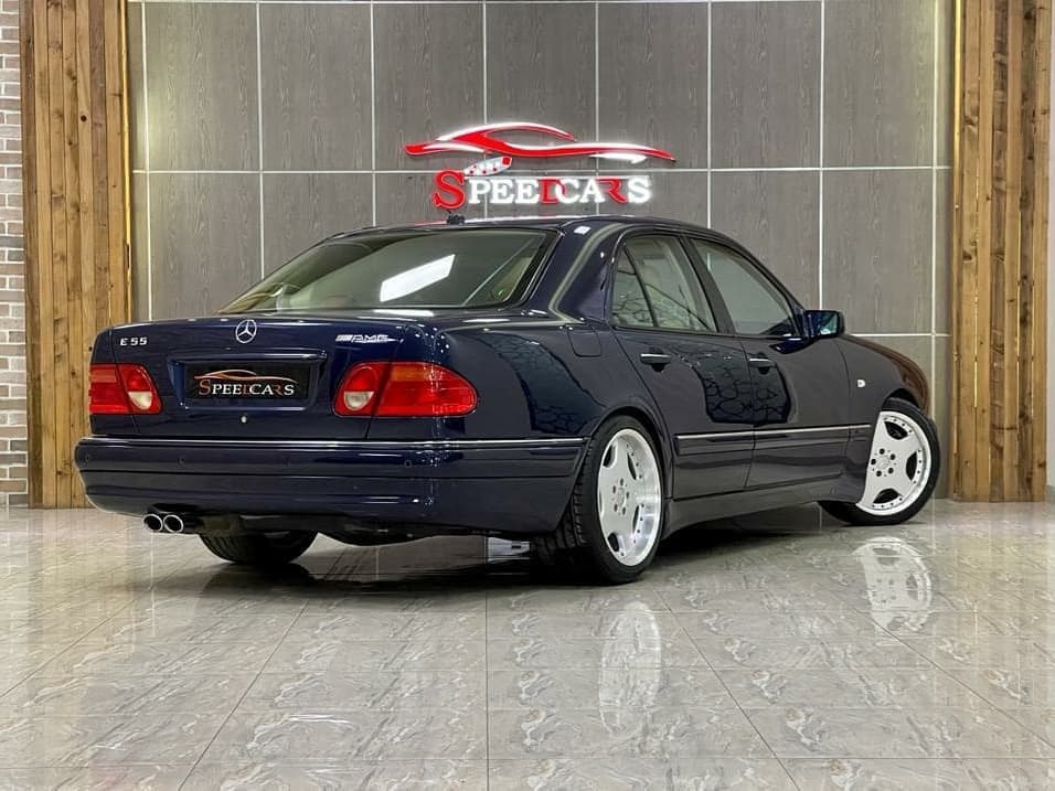 1998 Mercedes-Benz E55 AMG — الصورة 4 من 10