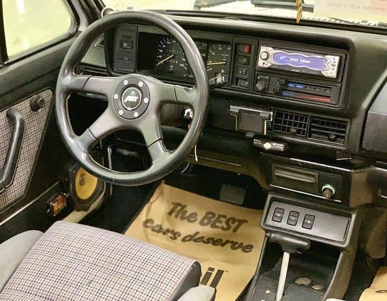 1990 Volkswagen Golf — الصورة 5 من 9