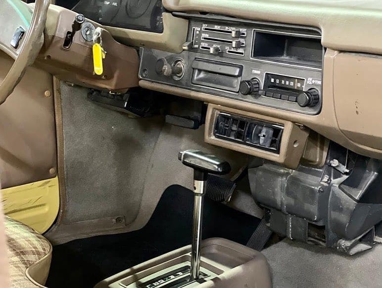 1979 Toyota Hilux — Photo 5 of 10