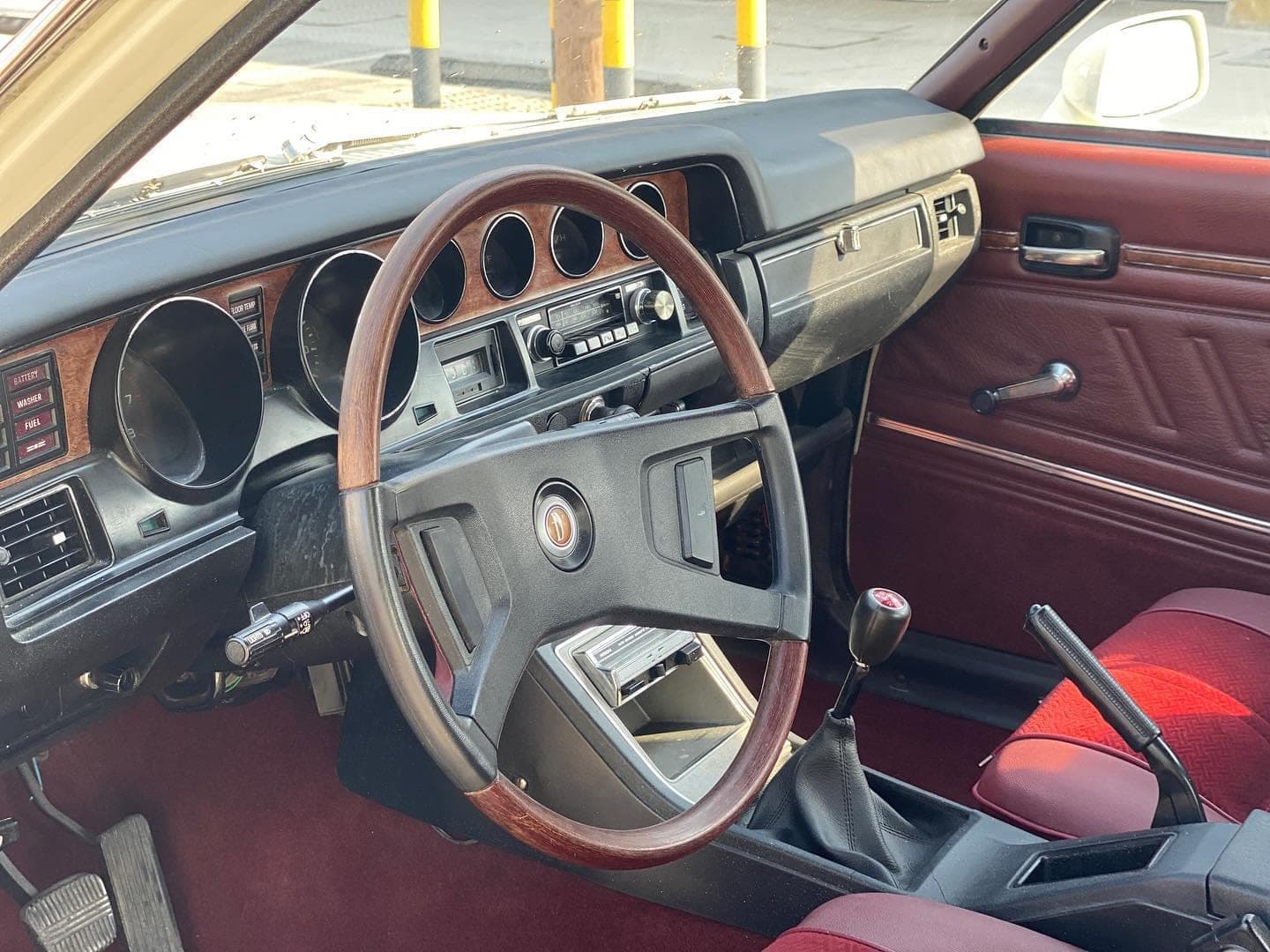 1977 Datsun 180B RB25 engine — Photo 5 of 8