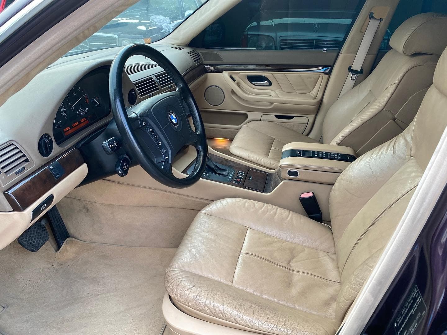 1998 BMW 740iL Individual — الصورة 5 من 10
