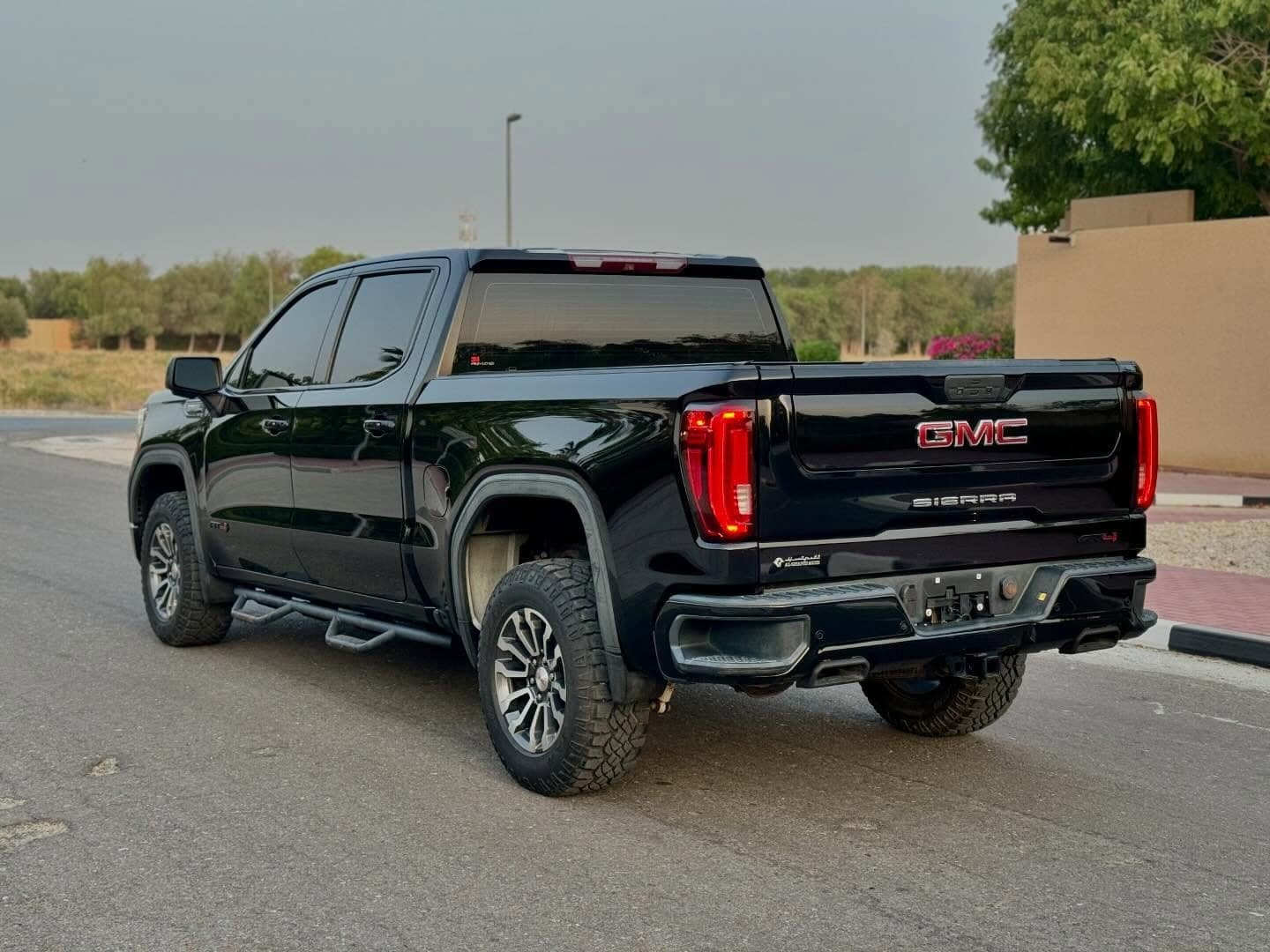 2020 GMC Sierra 6.2L — الصورة 4 من 10