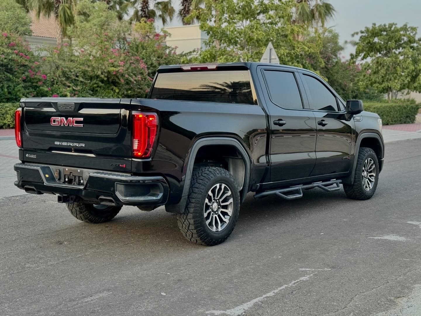 2020 GMC Sierra 6.2L — الصورة 5 من 10