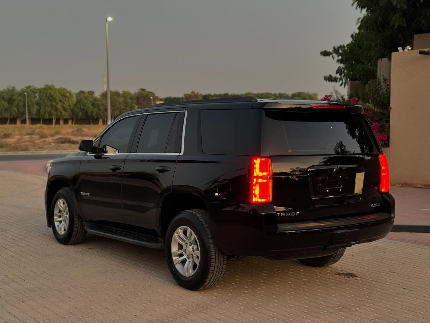 2019 Chevrolet Tahoe LS — الصورة 5 من 10