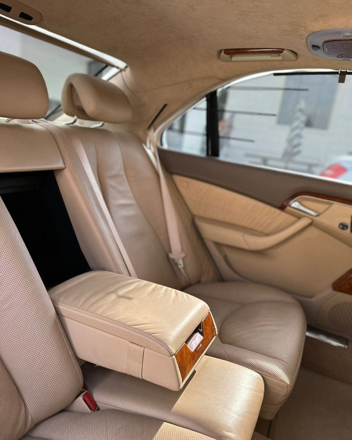 2004 Mercedes-Benz S600 V12 Biturbo — الصورة 5 من 10