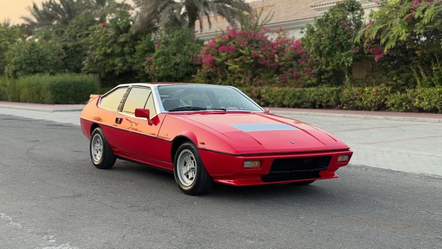 1982 Lotus Eclat — الصورة 3 من 14
