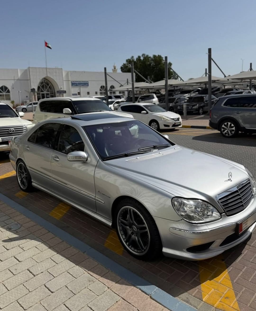 2004 Mercedes-Benz S55 AMG Supercharged V8 — الصورة 3 من 10