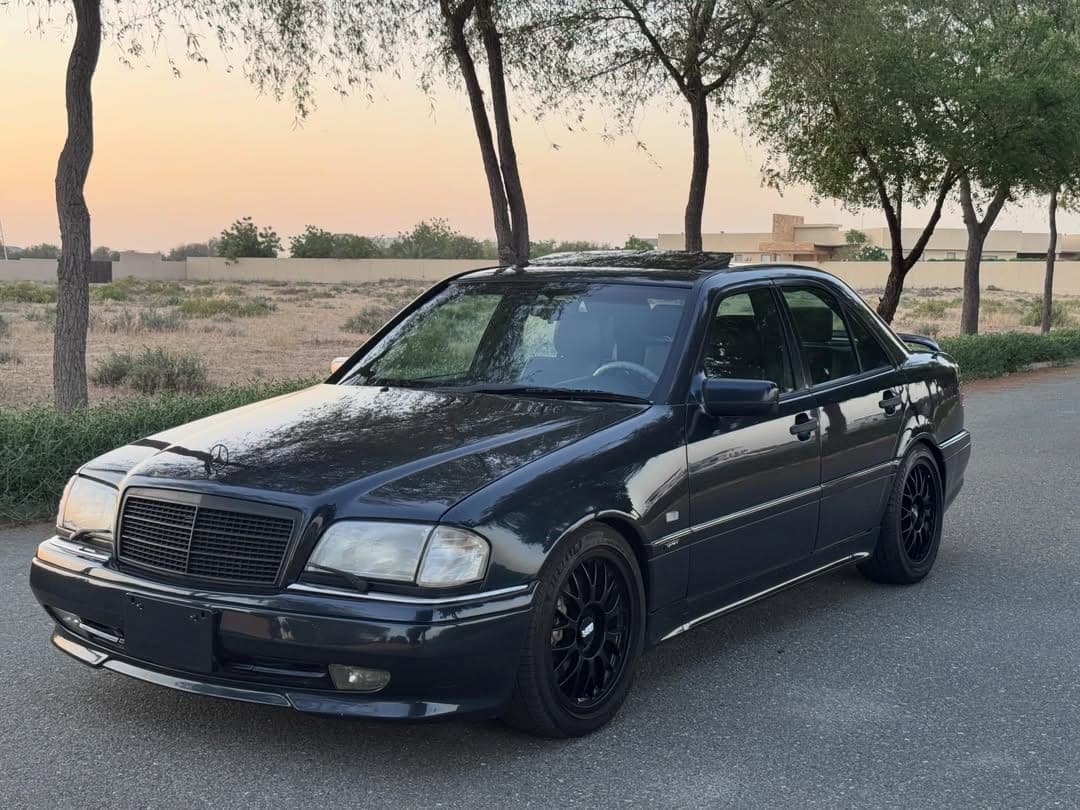 1997 Mercedes-Benz C36 AMG — الصورة 2 من 19
