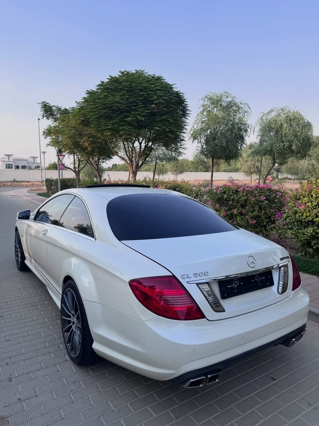 2009 Mercedes-Benz CL500 CL63 AMG body kit — الصورة 5 من 20