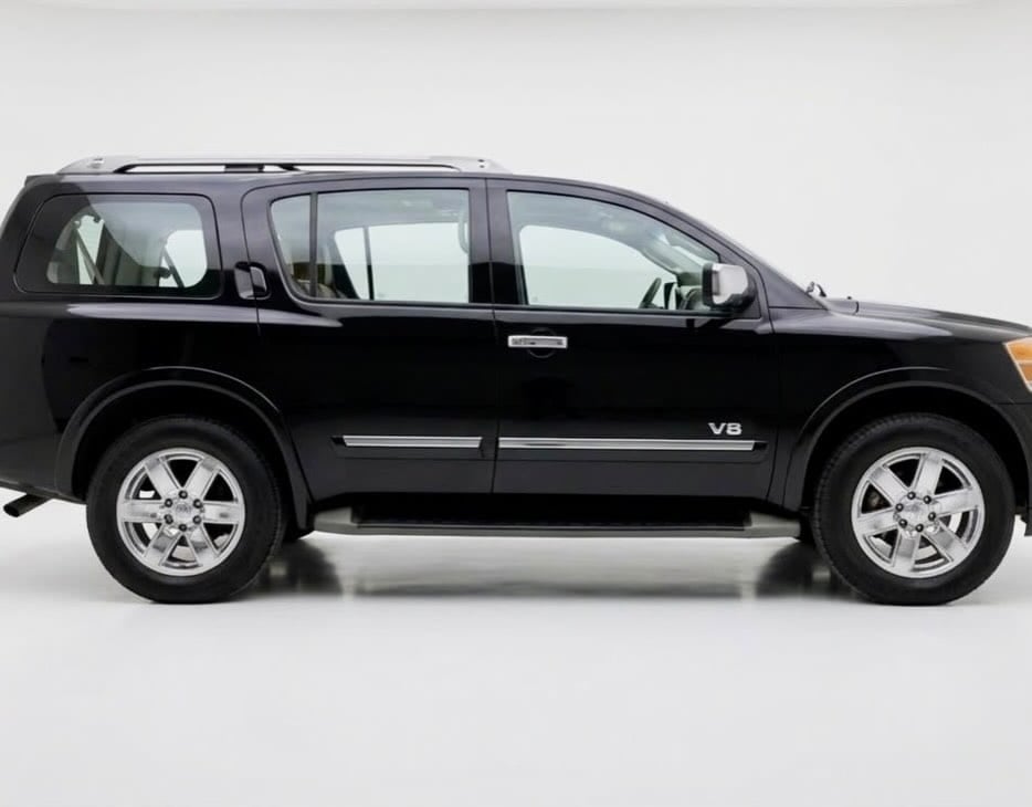 2012 Nissan Armada LE — Photo 4 of 15