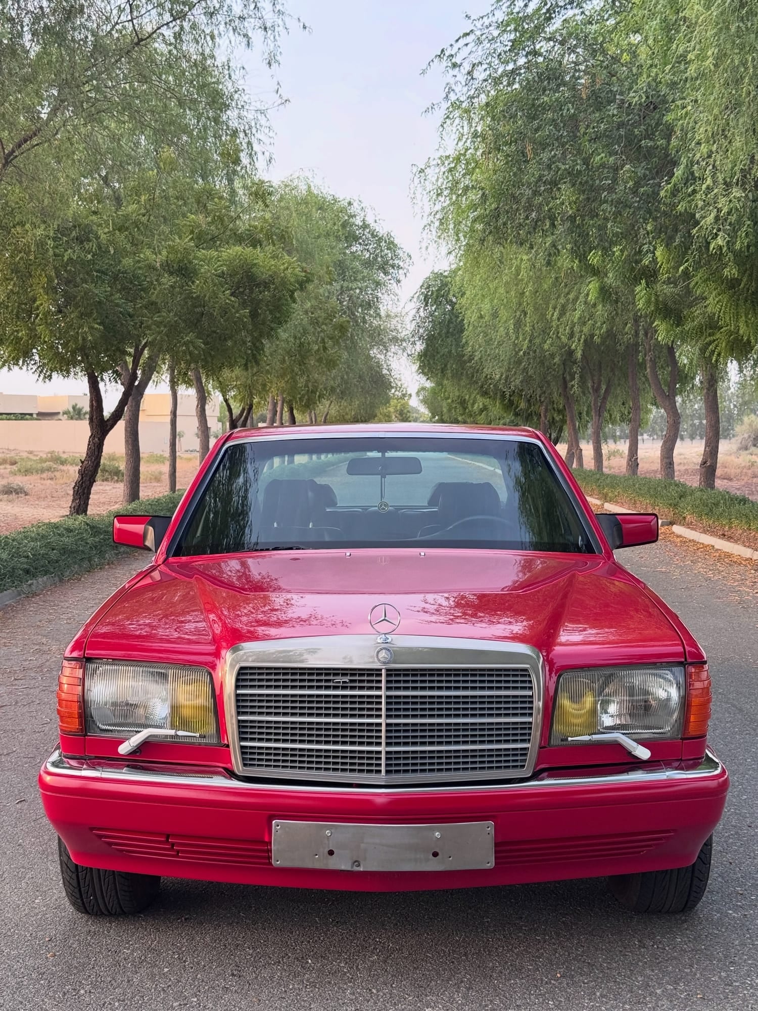1990 Mercedes-Benz 560SEL — Photo 2 of 15