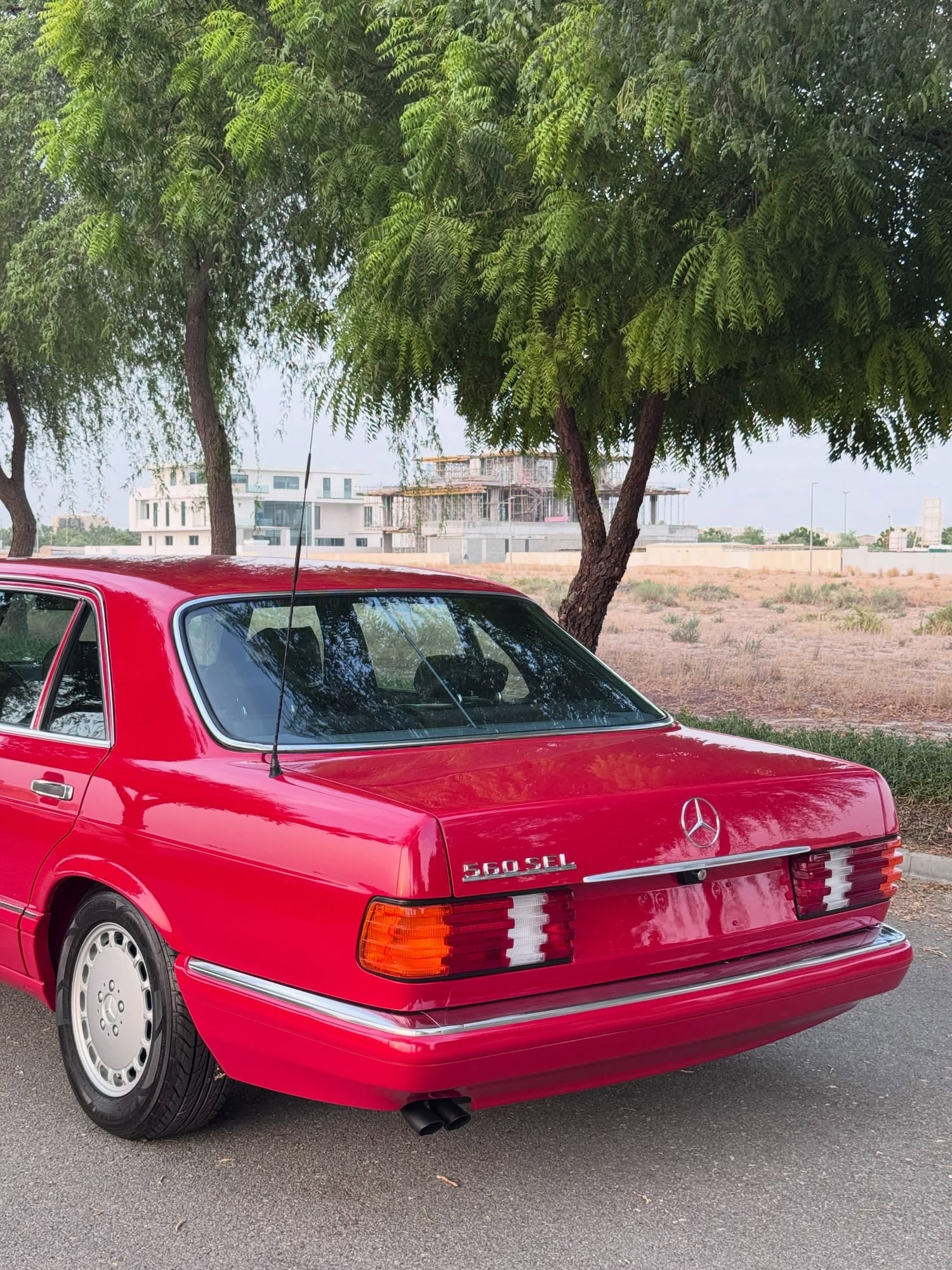 1990 Mercedes-Benz 560SEL — Photo 15 of 15