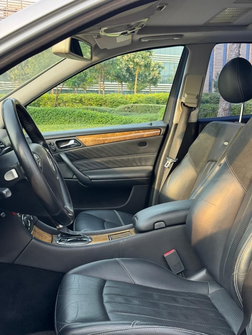 2006 Mercedes-Benz C55 AMG — الصورة 9 من 15