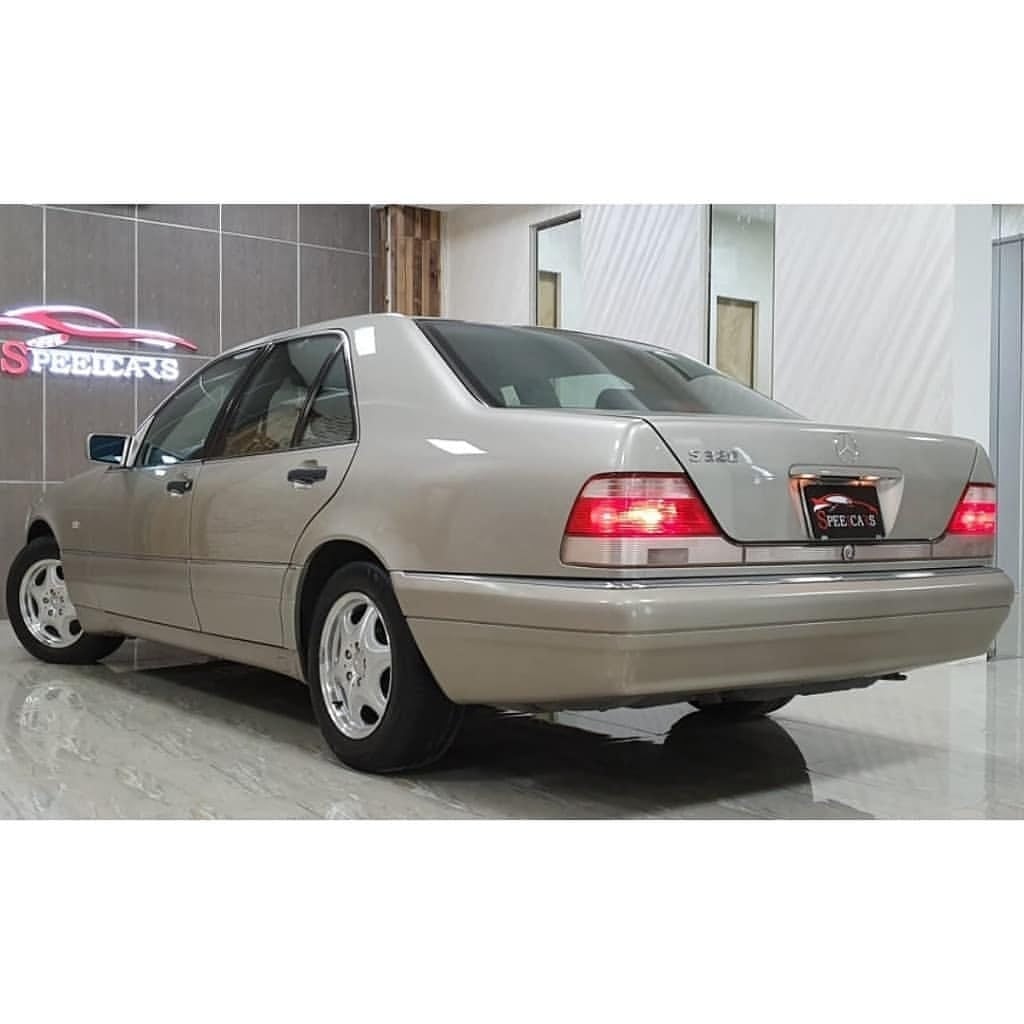 1997 Mercedes-Benz S320 — الصورة 5 من 9