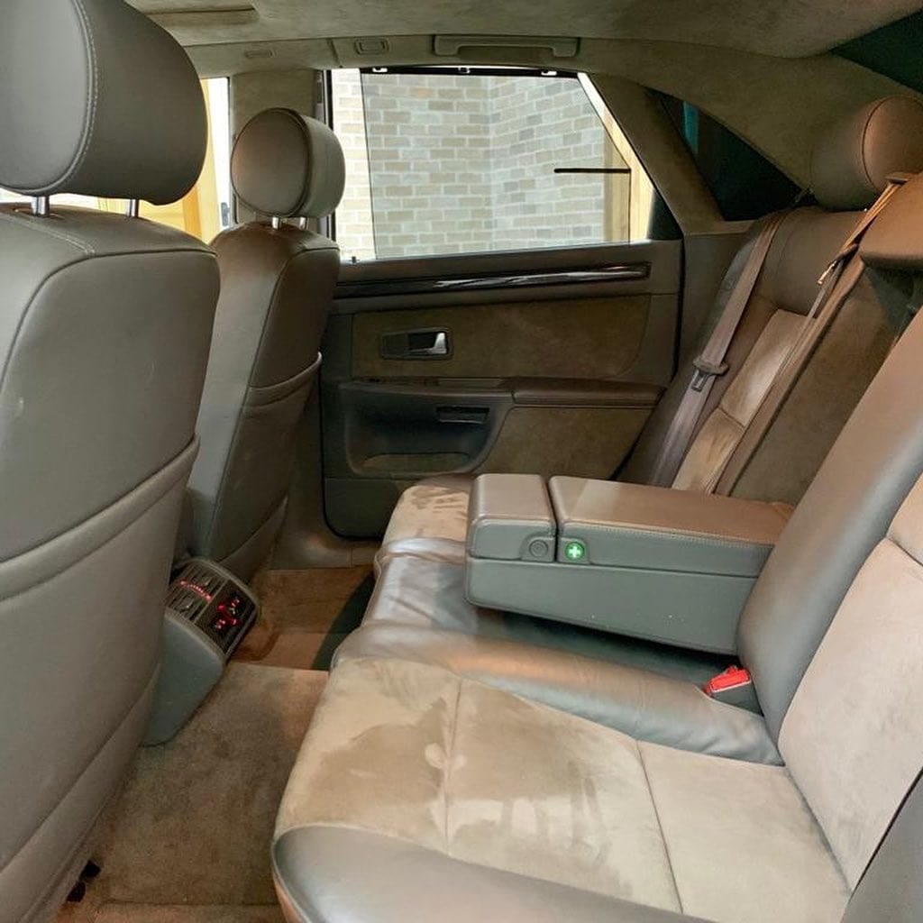 2002 Audi S8 — الصورة 10 من 10