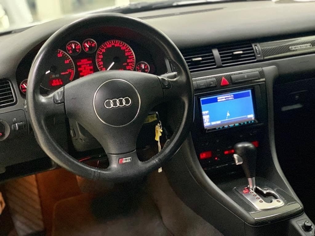 2002 Audi S6 quattro — الصورة 7 من 10