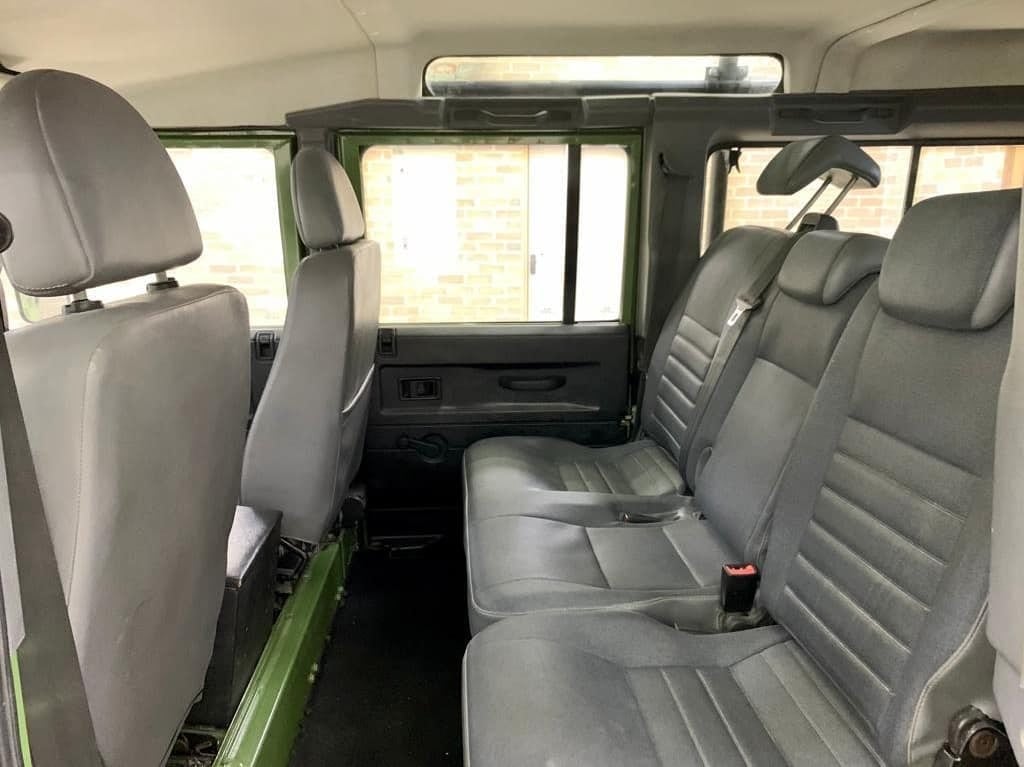 2005 Land Rover Defender 110 — الصورة 9 من 10