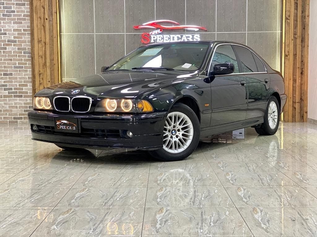 2001 BMW 530i