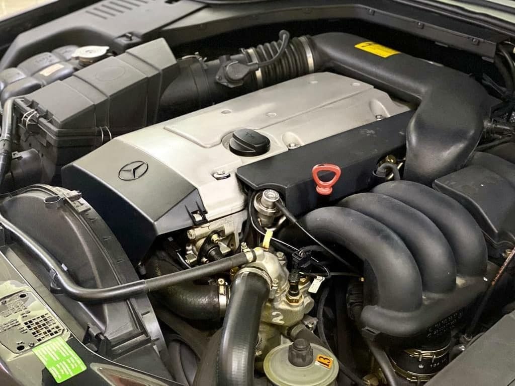 1995 Mercedes-Benz S320 — الصورة 10 من 10