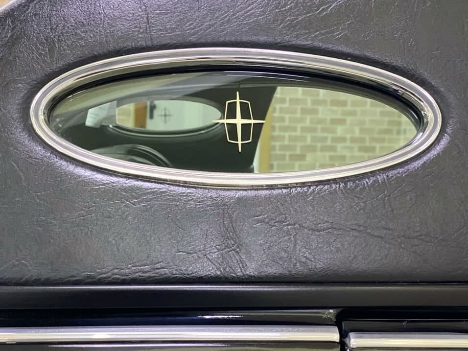 1976 Lincoln Continental Cartier — الصورة 10 من 10