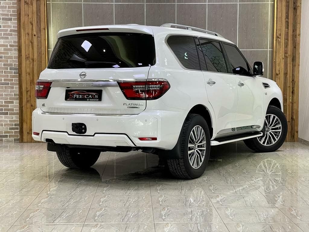 2020 Nissan Patrol Platinum — الصورة 4 من 10