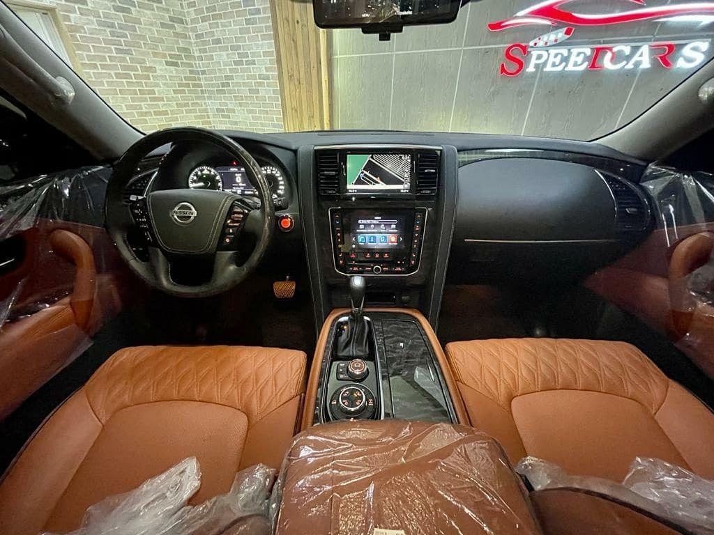 2020 Nissan Patrol Platinum — الصورة 6 من 10