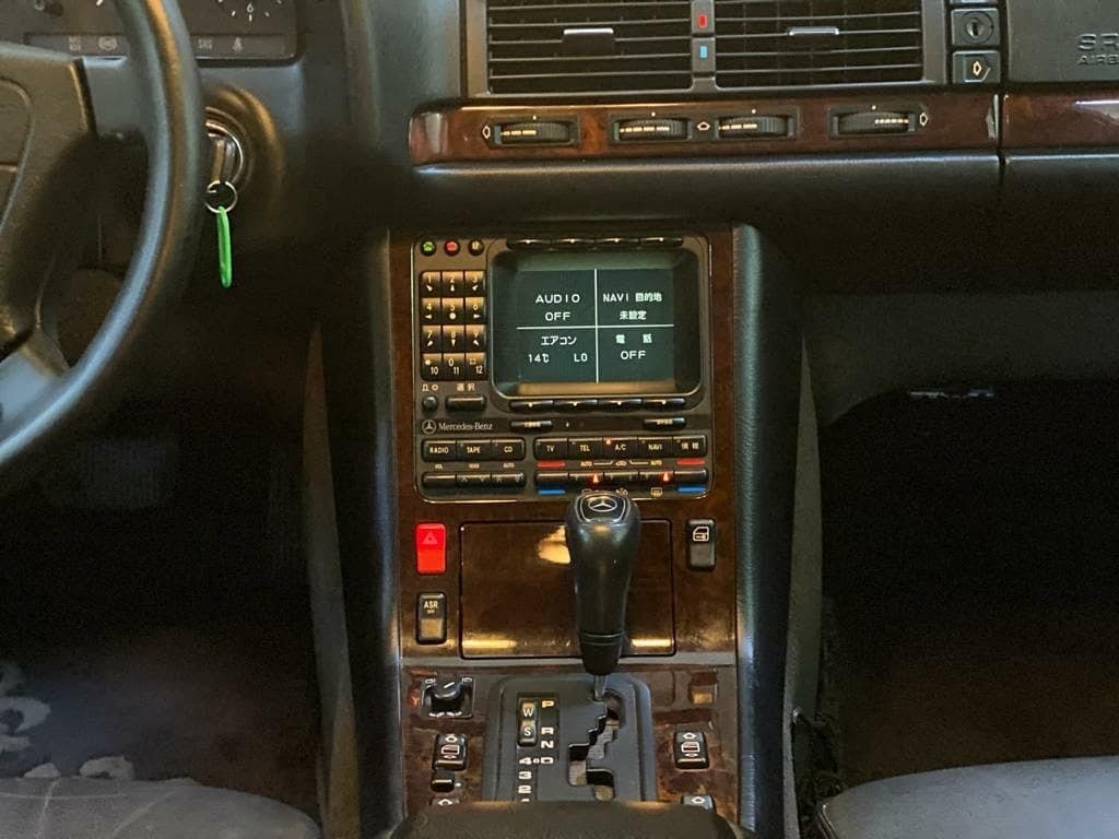 1998 Mercedes-Benz S320L — Photo 6 of 10