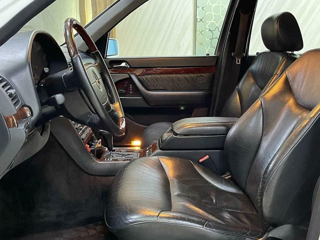 1997 Mercedes-Benz S500L — Photo 7 of 10