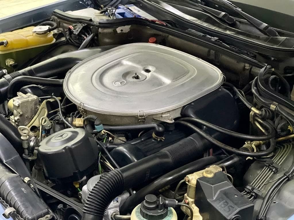 1991 Mercedes-Benz 560SEL — الصورة 10 من 10