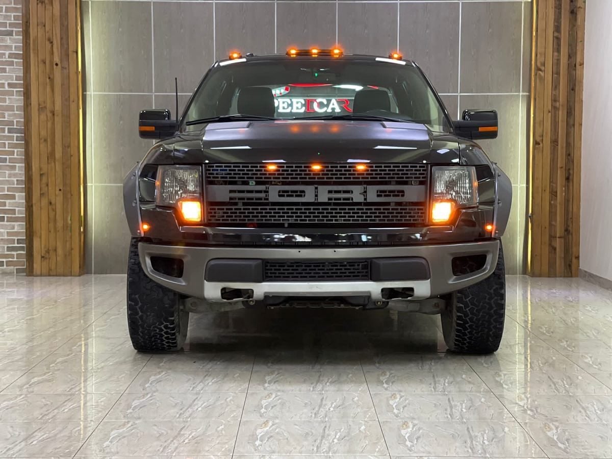 2010 Ford F-150 Raptor 6.2L — الصورة 3 من 10