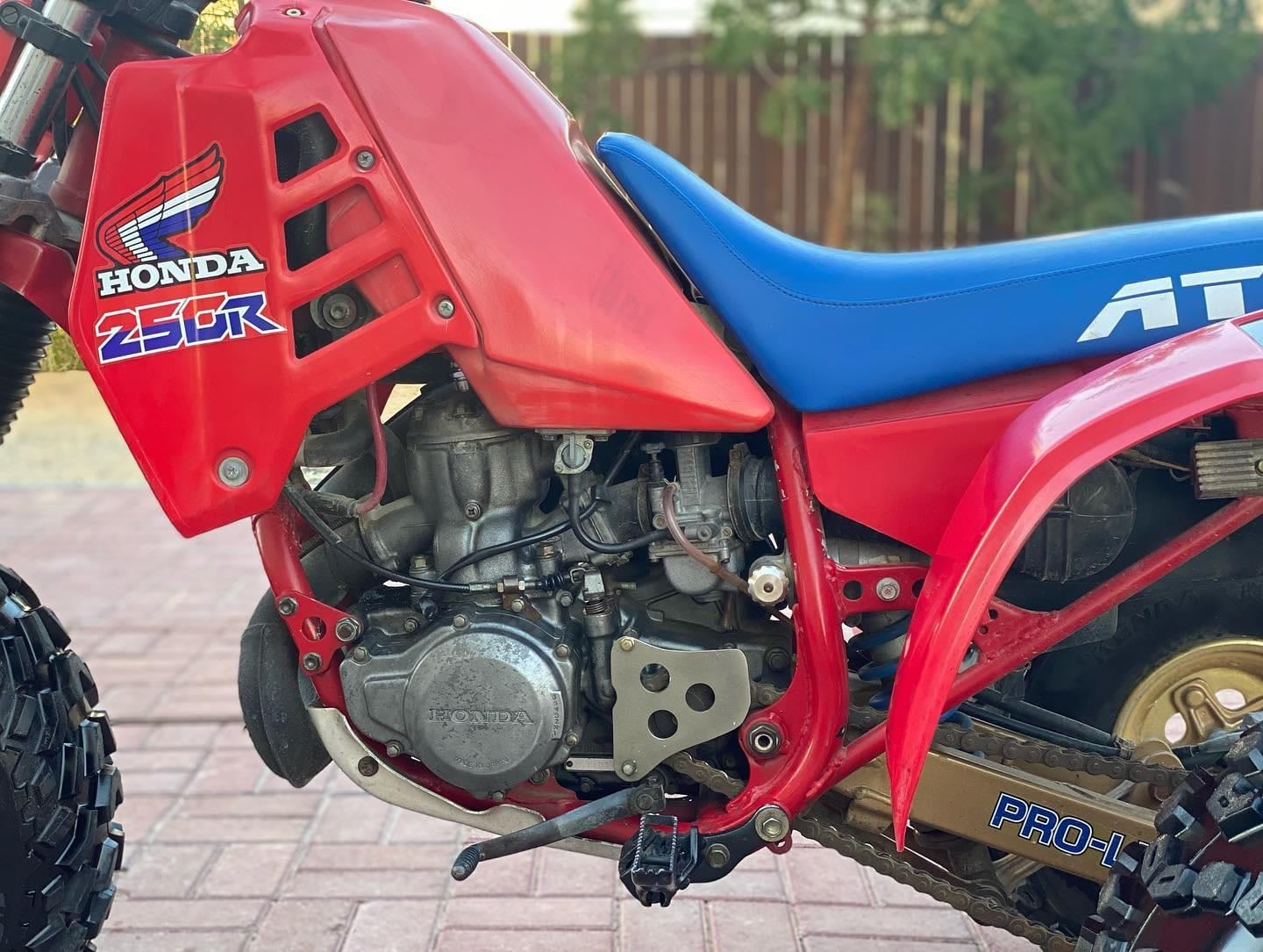 1984 Honda 250R — الصورة 5 من 7