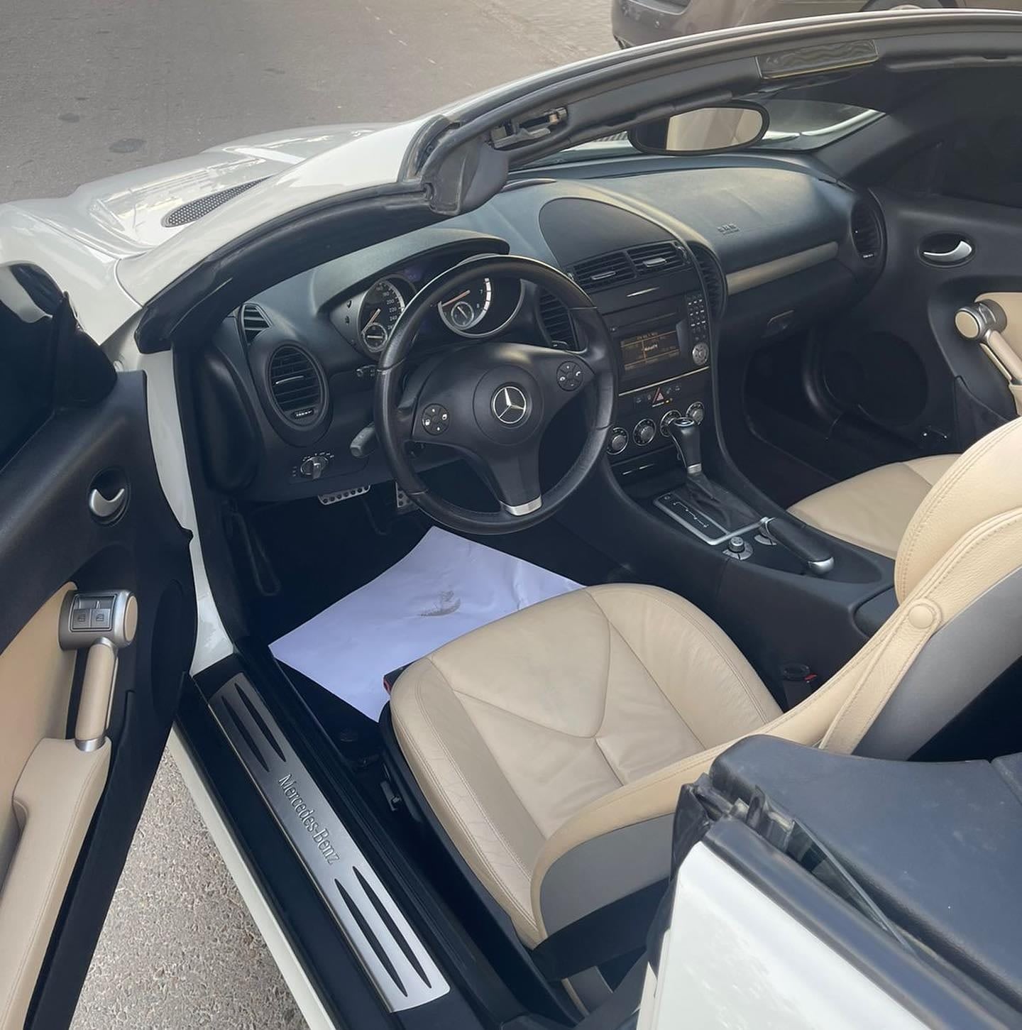 2009 Mercedes-Benz SLK200 Kompressor — الصورة 8 من 9