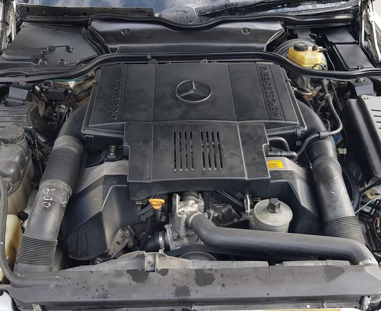 1994 Mercedes-Benz SL500 — الصورة 10 من 10