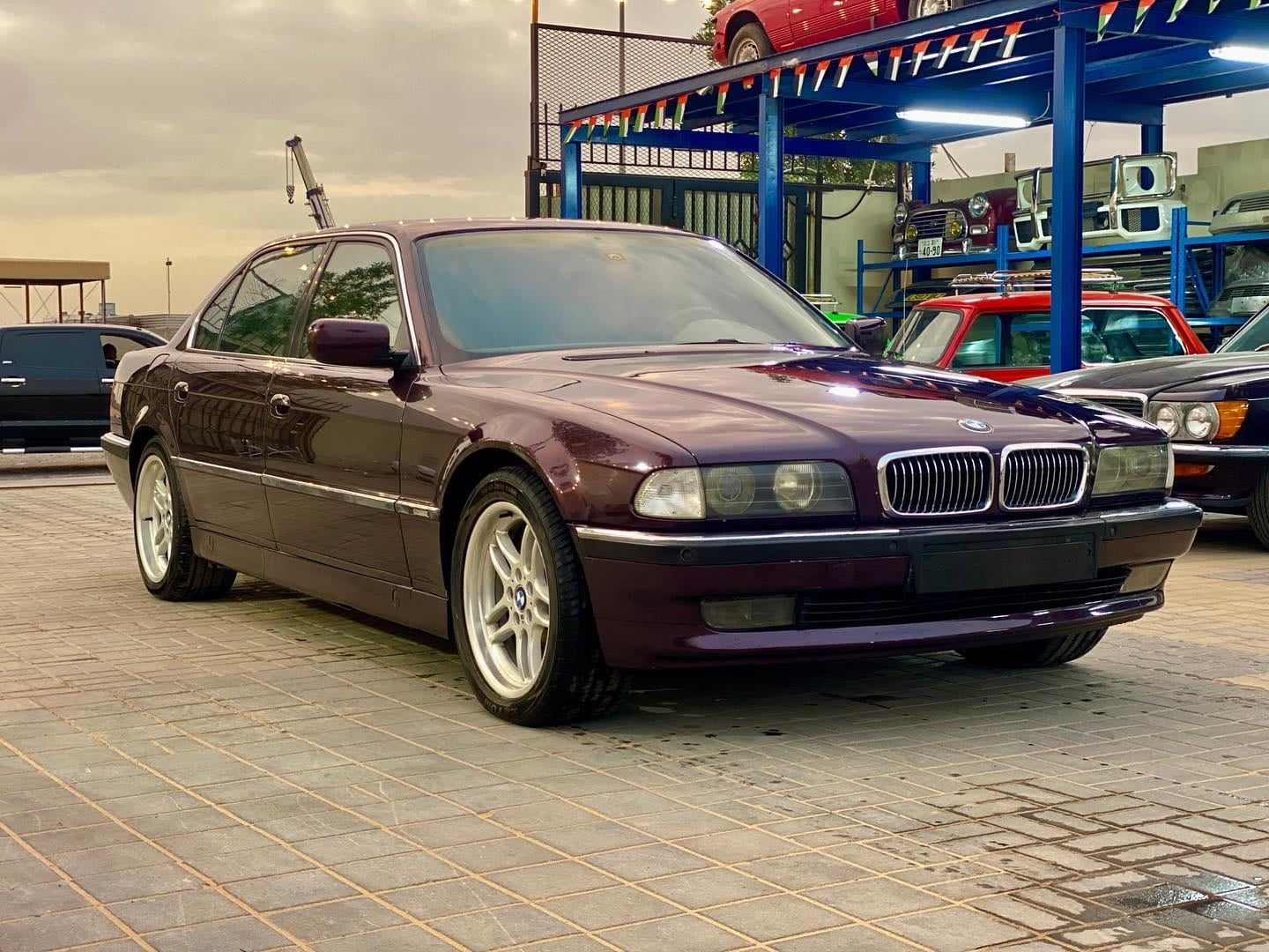 1998 BMW 740iL Individual — الصورة 2 من 10