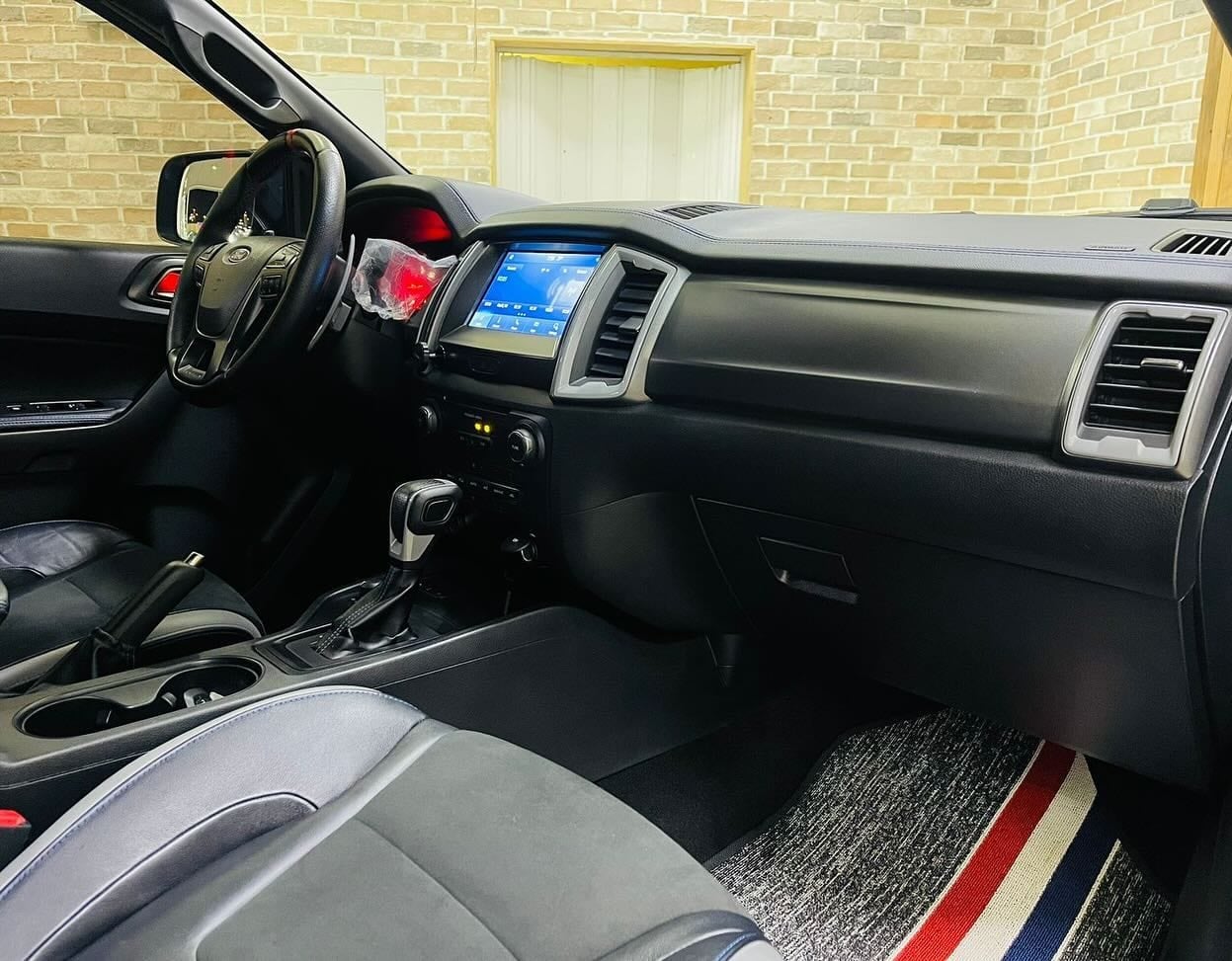 2022 Ford Ranger Raptor — الصورة 7 من 10