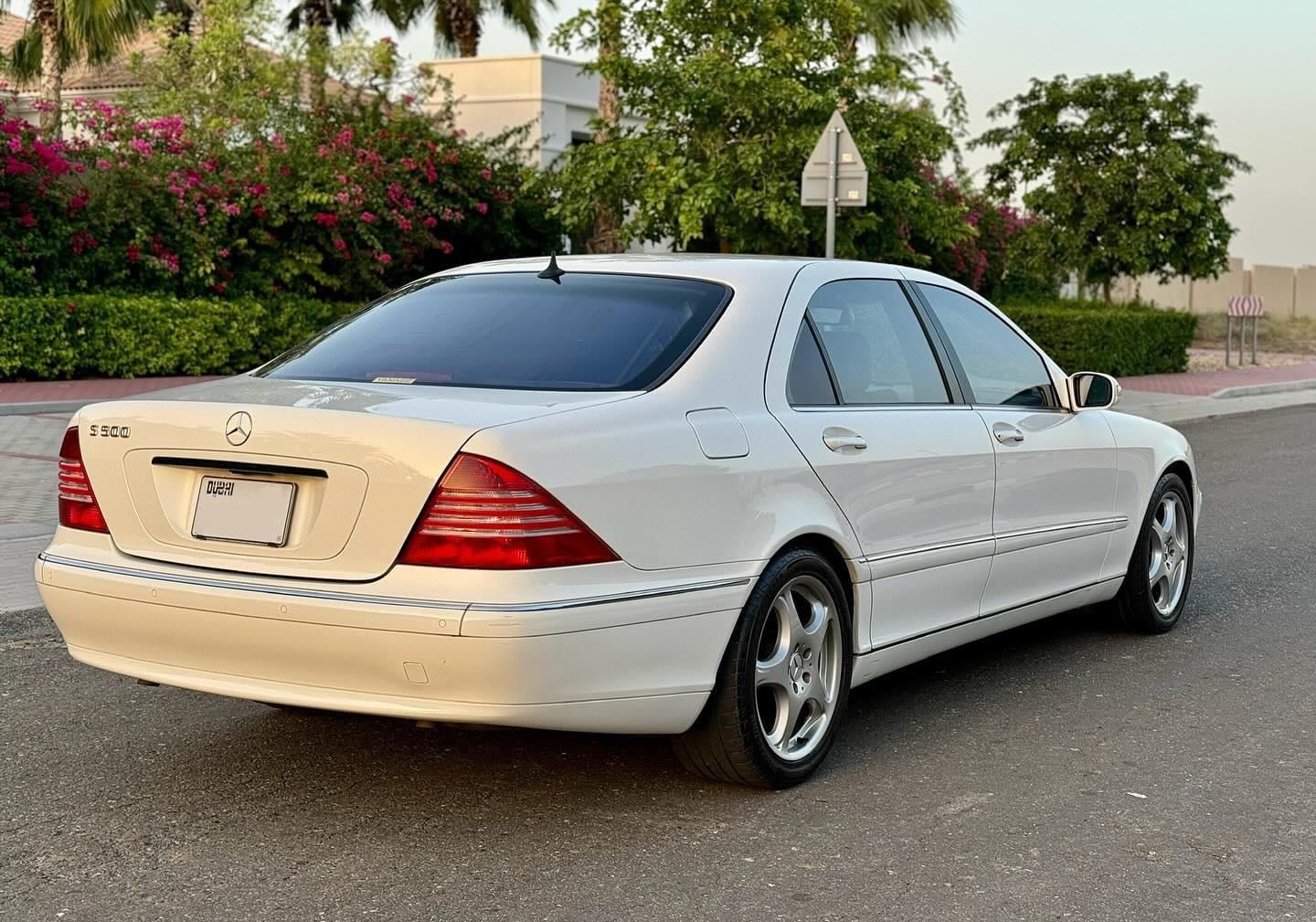 2005 Mercedes-Benz S500 — الصورة 4 من 10
