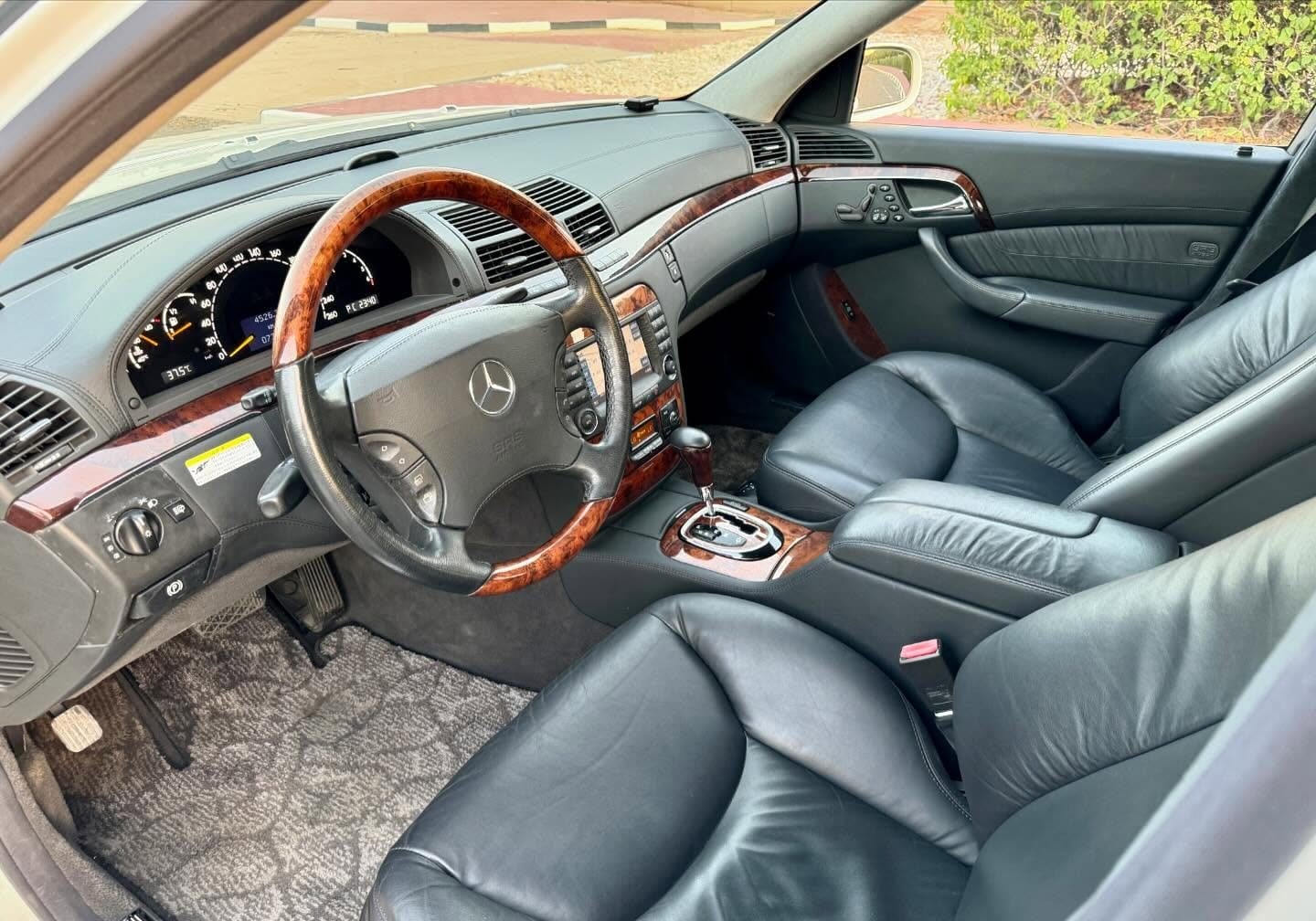 2005 Mercedes-Benz S500 — الصورة 6 من 10
