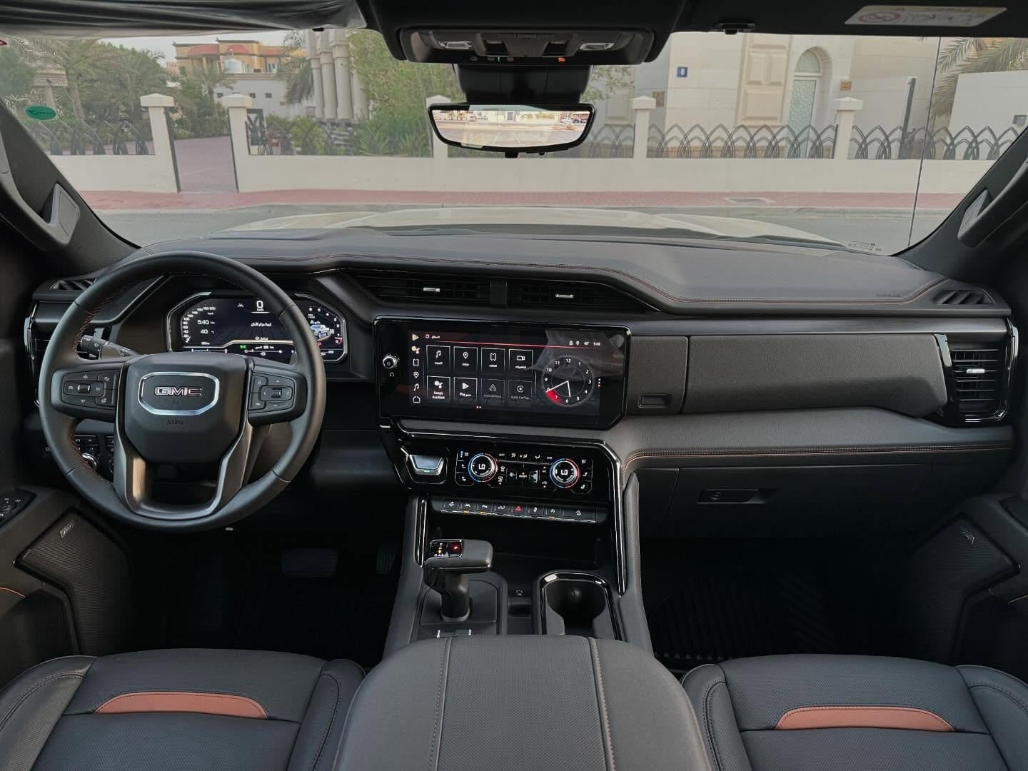 2023 GMC Sierra AT4 5.3 — الصورة 7 من 10