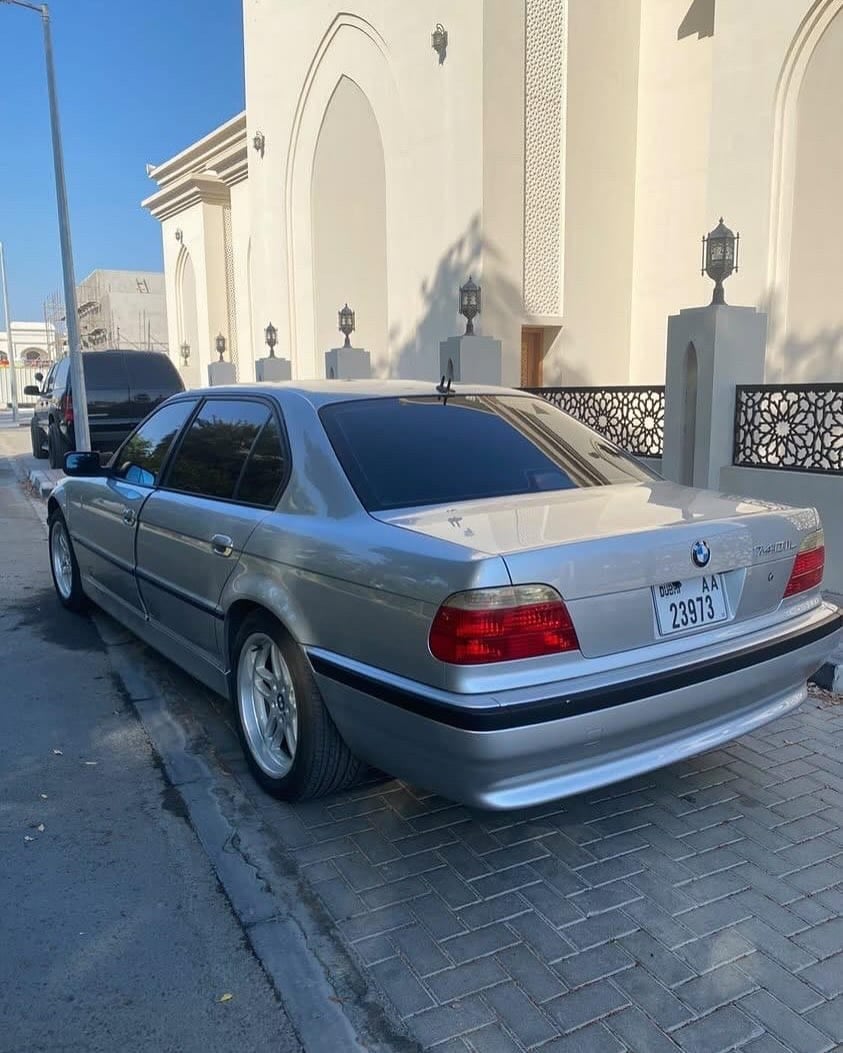 2001 BMW 740iL E38 — الصورة 2 من 7