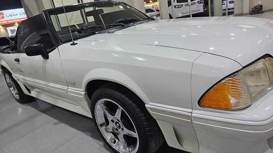 1991 Ford Mustang 5.0 — الصورة 6 من 6