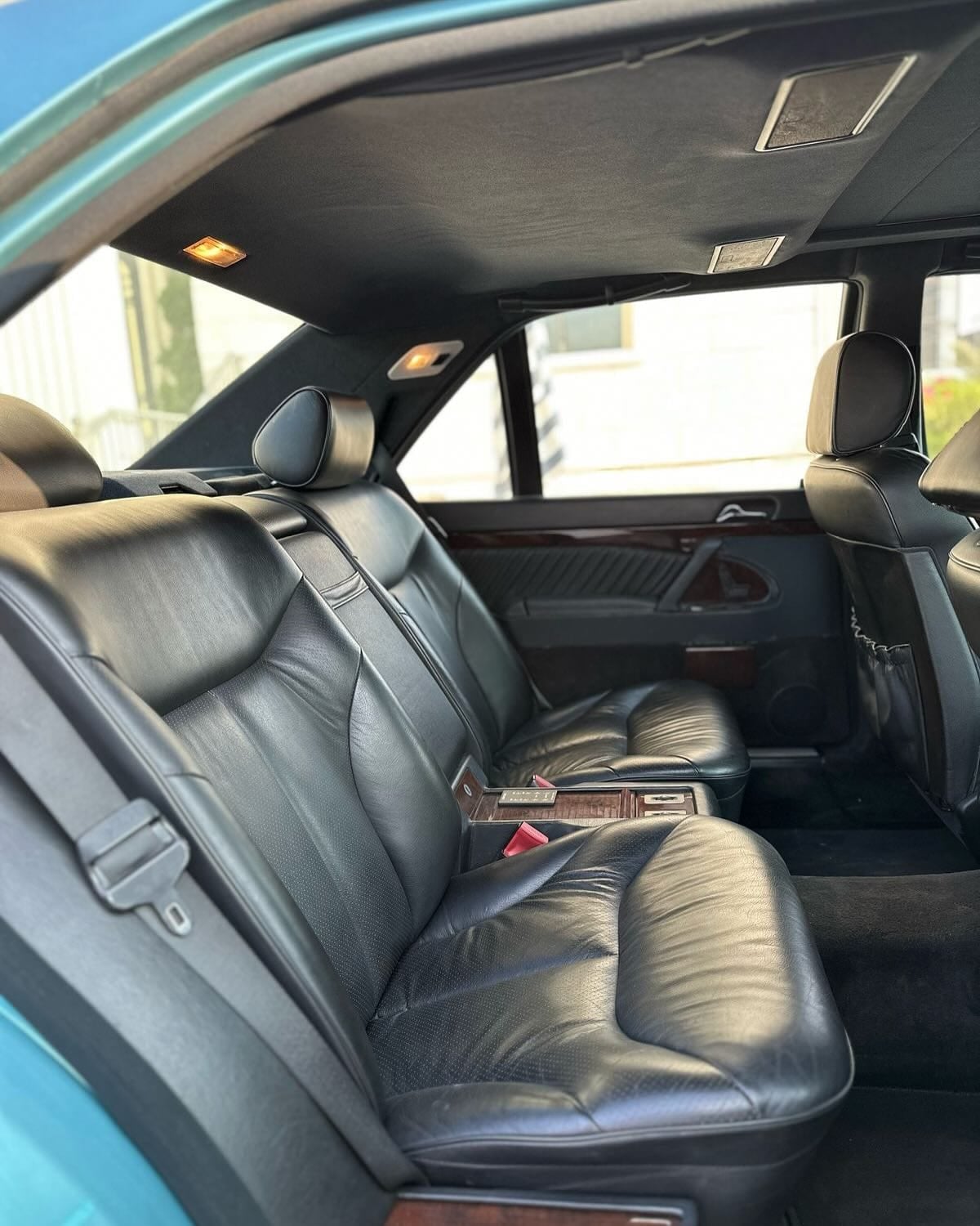 1991 Mercedes-Benz 600SEL V12 — الصورة 5 من 5