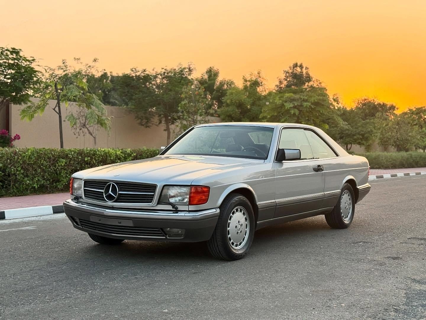 1989 Mercedes-Benz 560SEC