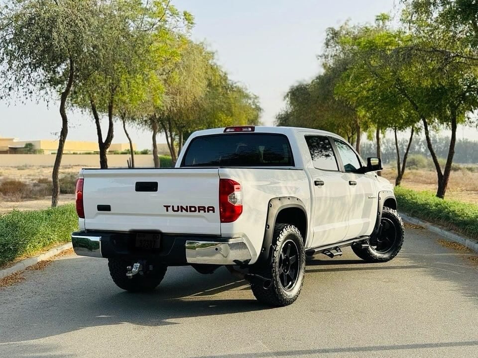 2016 Toyota Tundra High option — الصورة 4 من 16