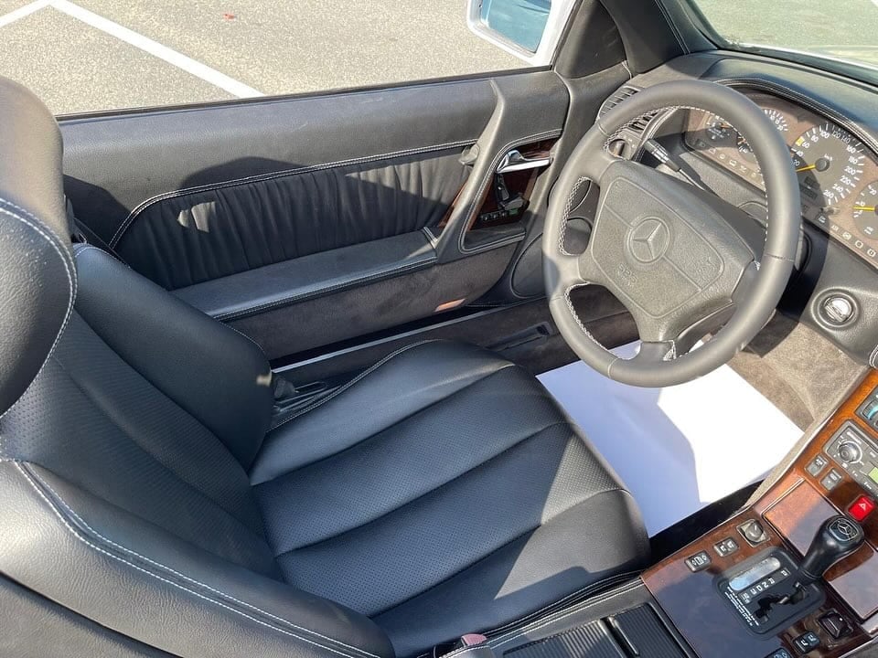 1995 Mercedes-Benz SL500 — الصورة 13 من 20
