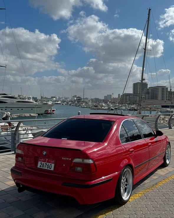 2001 BMW 525i — الصورة 2 من 3