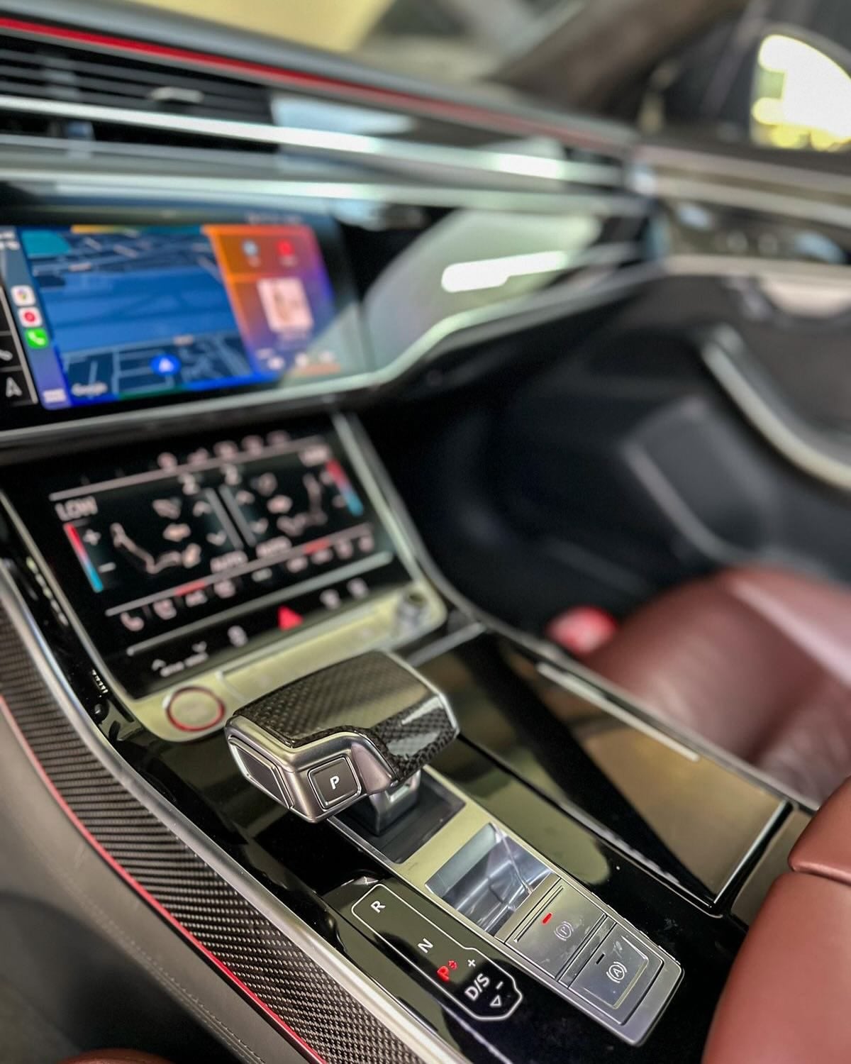 2020 Audi S8 — الصورة 8 من 9