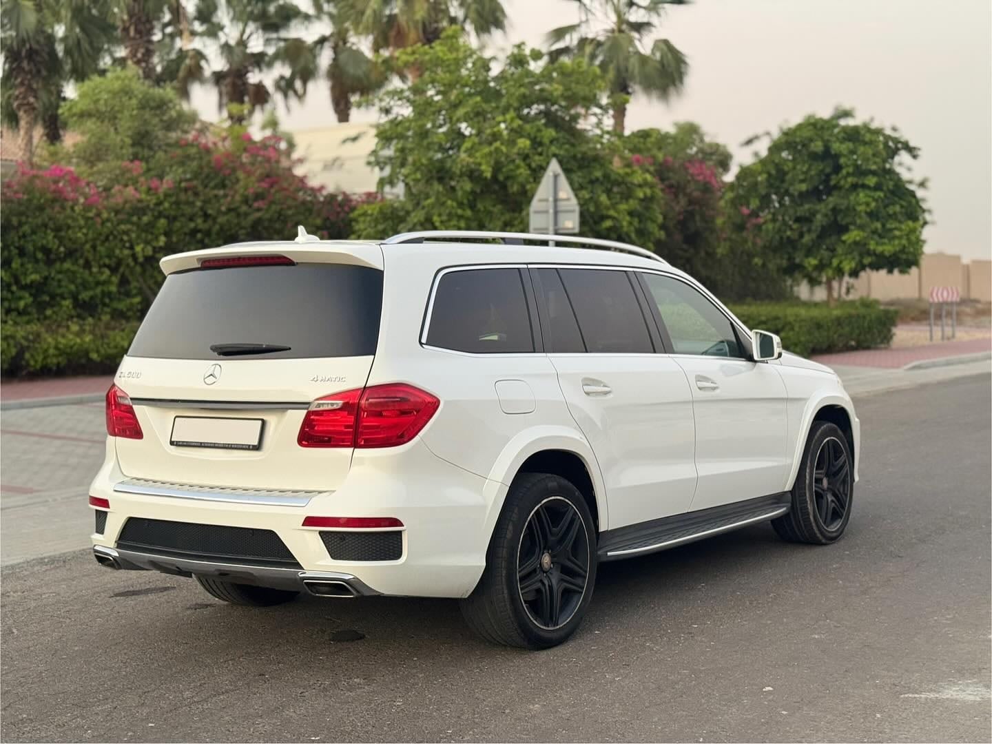 2015 Mercedes-Benz GL500 AMG — الصورة 5 من 13